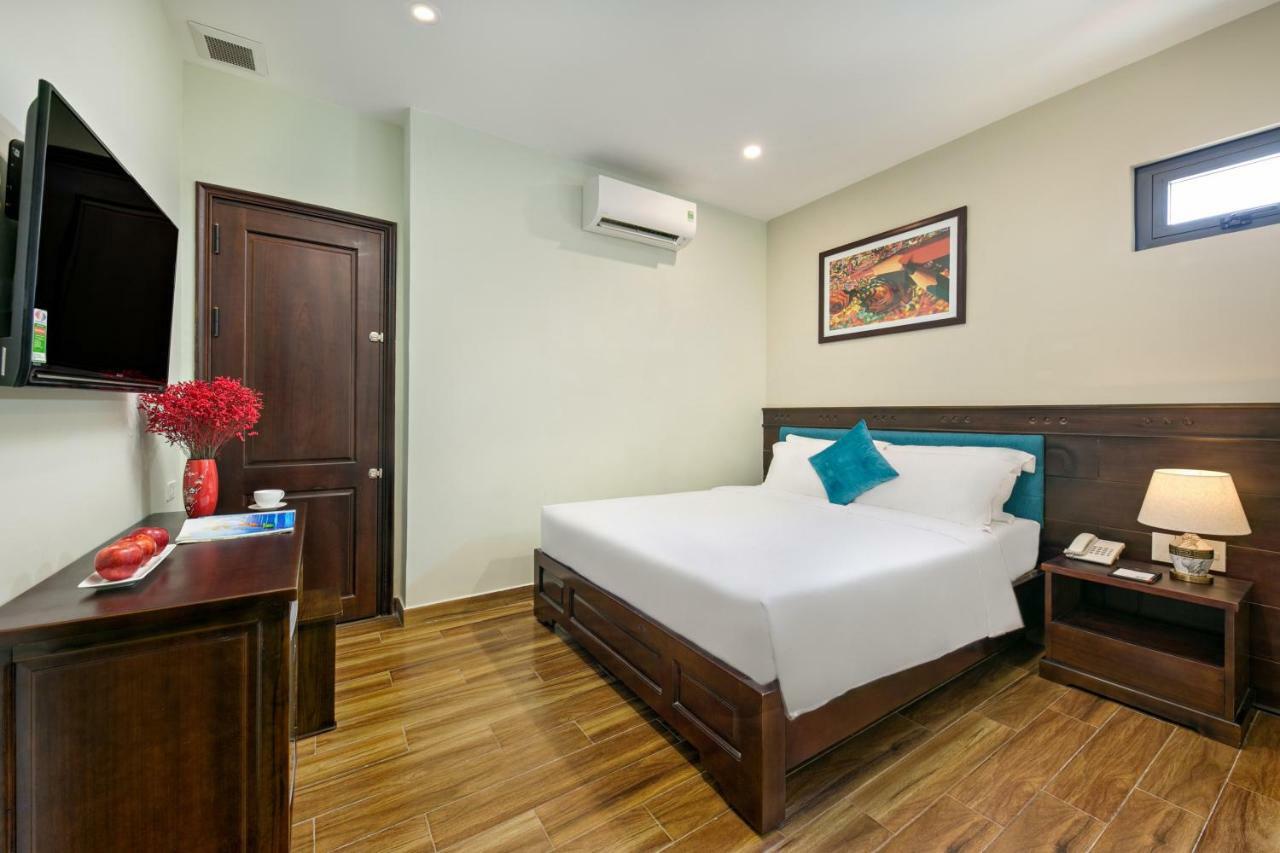 Celina Hotel & Apartment Дананг Экстерьер фото