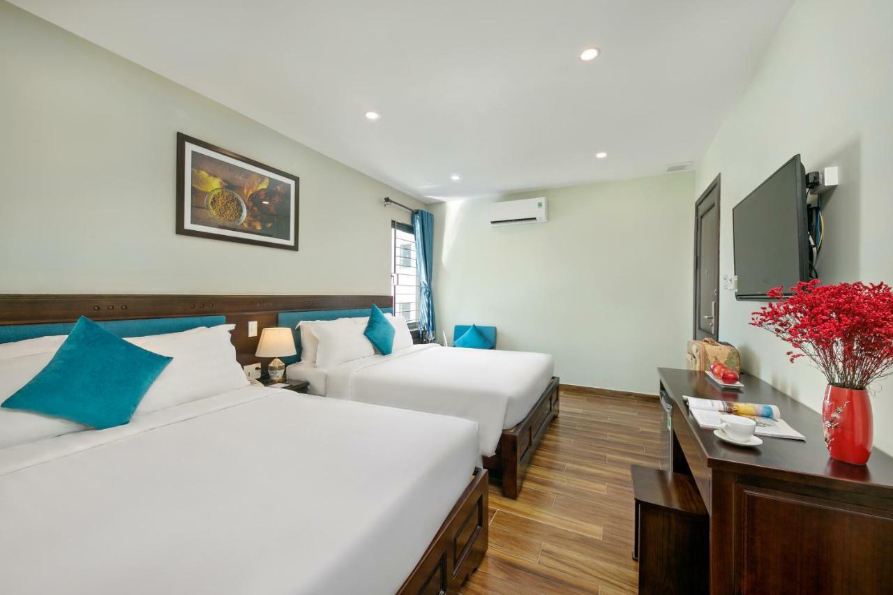 Celina Hotel & Apartment Дананг Экстерьер фото