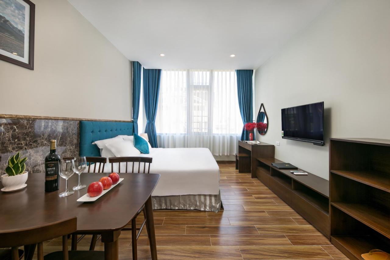 Celina Hotel & Apartment Дананг Экстерьер фото