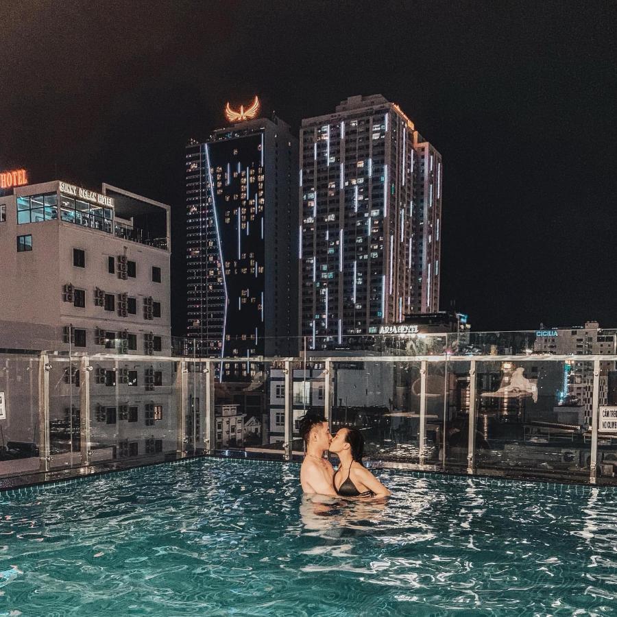 Celina Hotel & Apartment Дананг Экстерьер фото